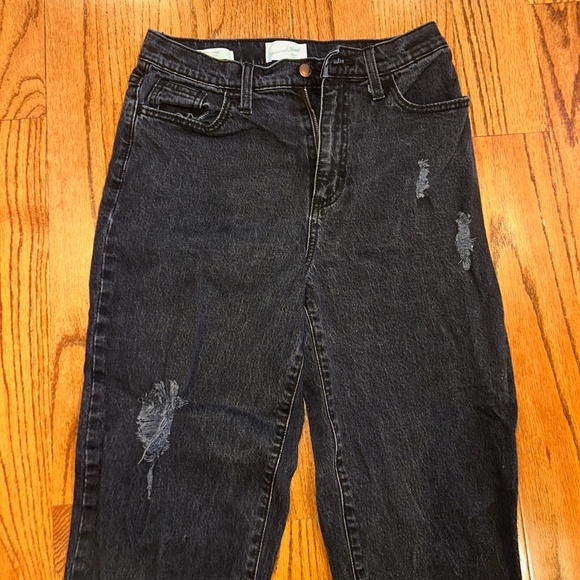 High-Rise Vintage Straight Jeans - Picture 3 of 4